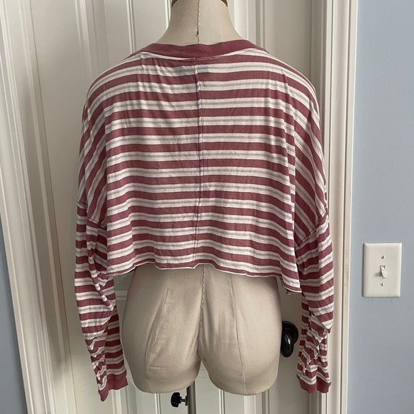 Out From Under XS Oversized Corey Dolman Striped Cropped Cardigan Top - Picture 4 of 8